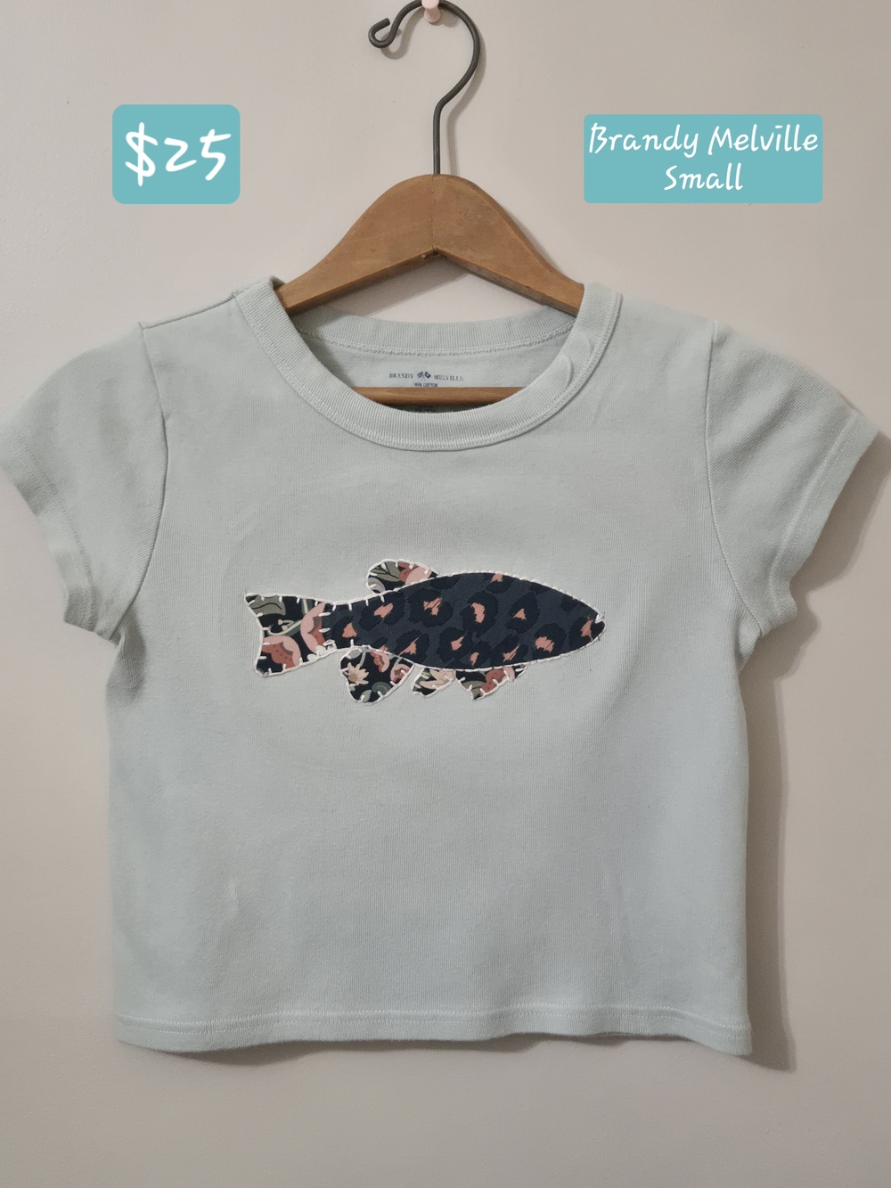 Brandy Melville Light Blue Kids‎ Tee with Navy & Blush Fish Applique